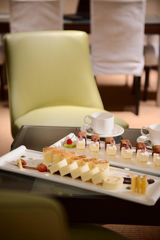 Gala Hotel Тайпей Екстериор снимка