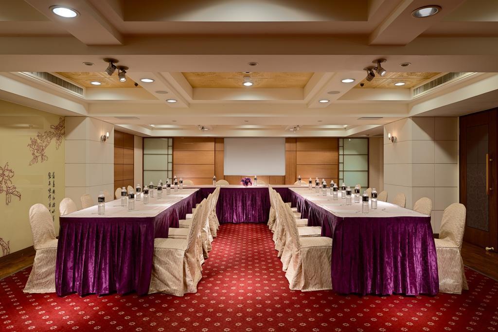 Gala Hotel Тайпей Екстериор снимка