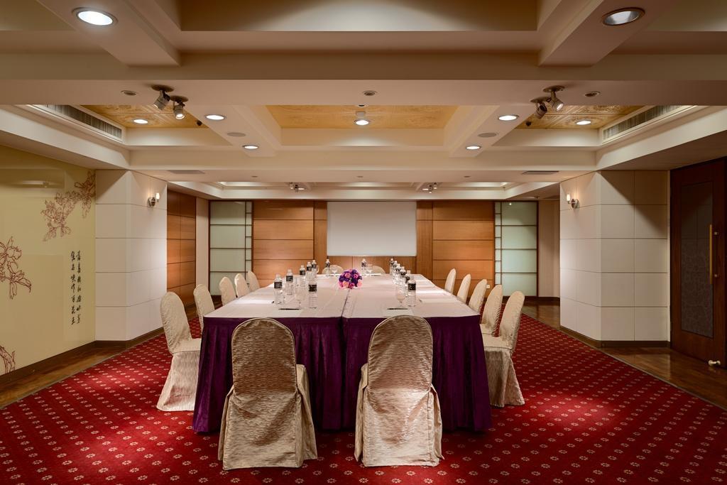 Gala Hotel Тайпей Екстериор снимка