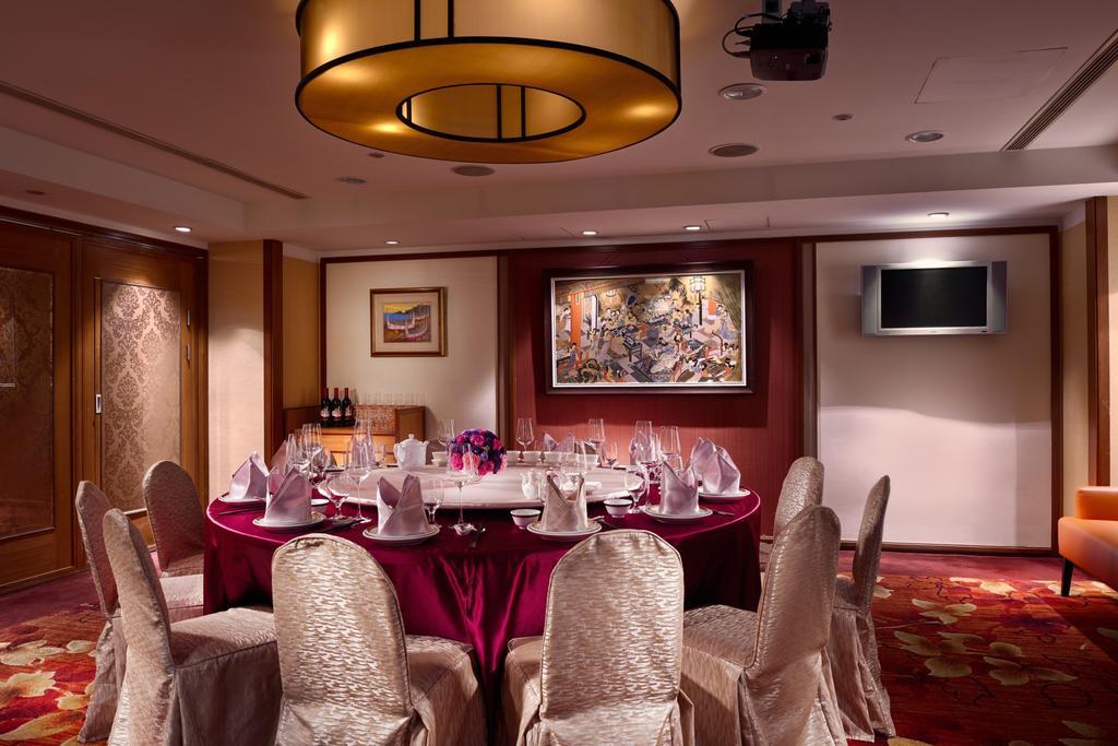 Gala Hotel Тайпей Екстериор снимка