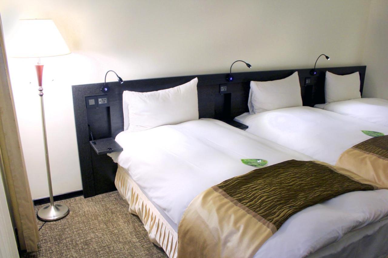 Gala Hotel Тайпей Екстериор снимка