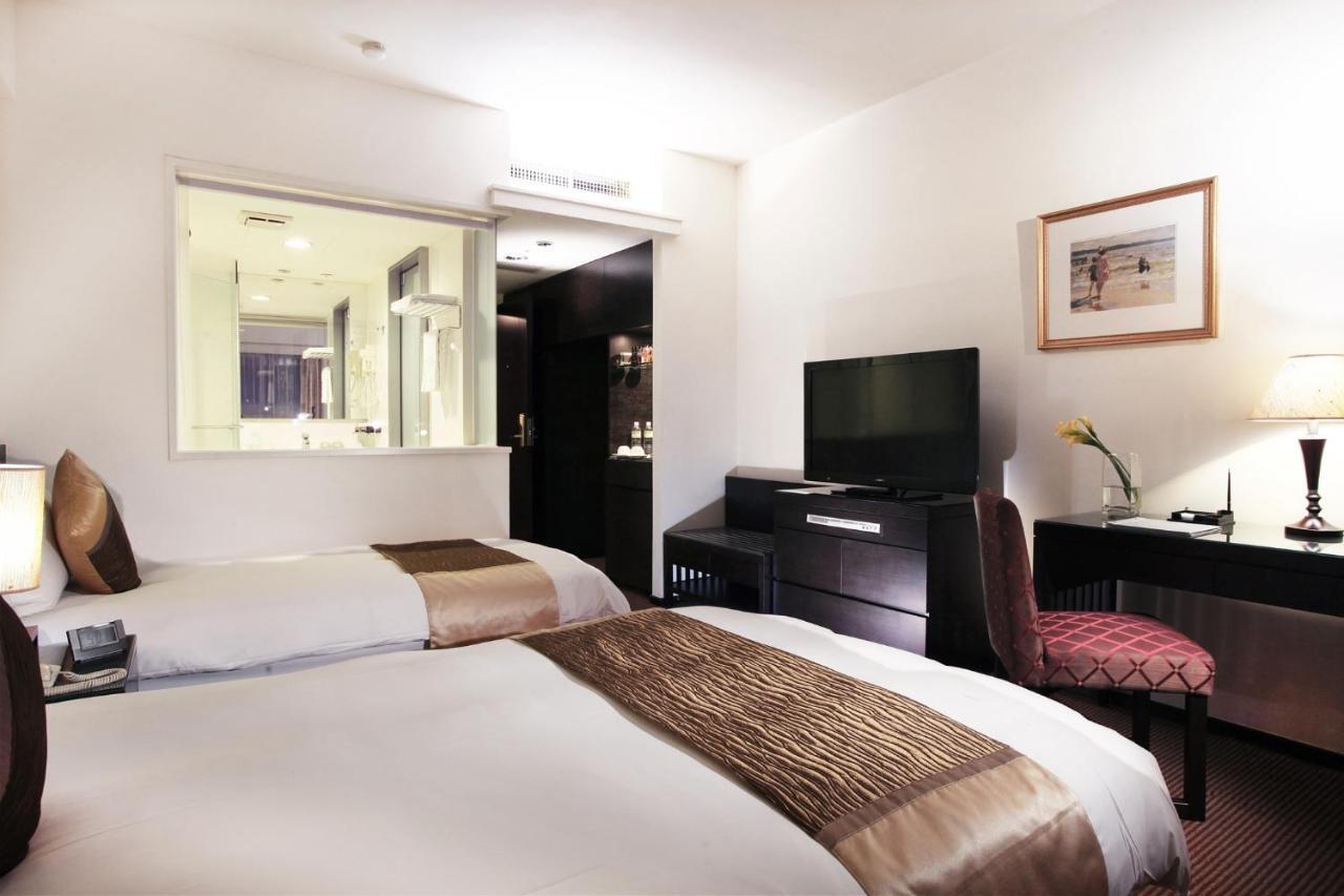 Gala Hotel Тайпей Екстериор снимка