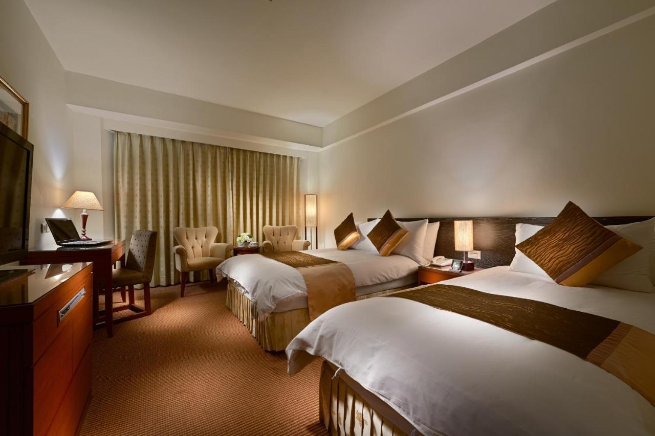 Gala Hotel Тайпей Екстериор снимка
