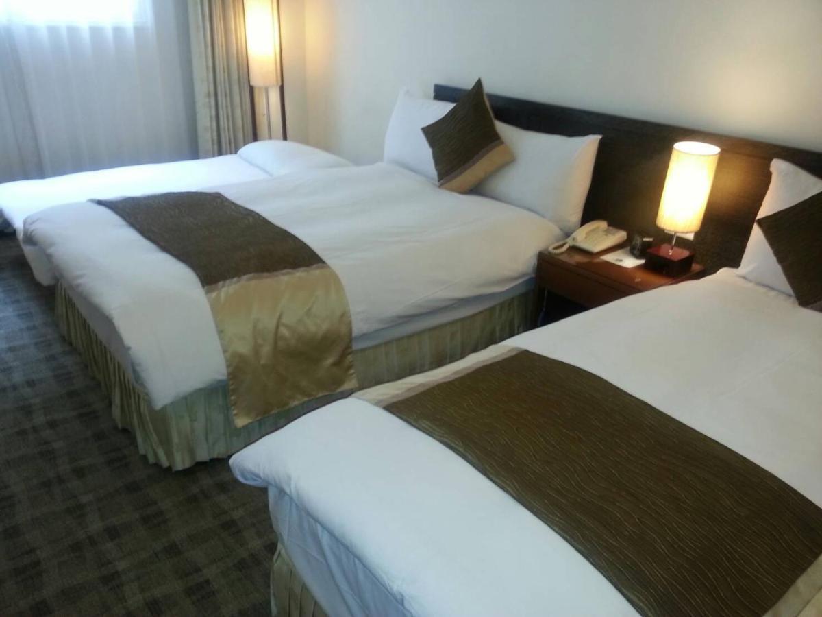 Gala Hotel Тайпей Екстериор снимка